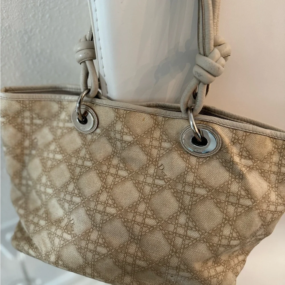 Dior Cream and Silver Tote Bag - Picture 4 of 10